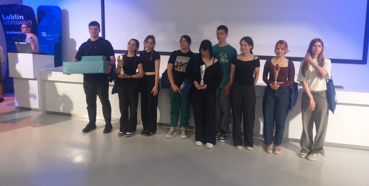 I miejsce drużyny z ONZ-etu w zawodach SimChallenge