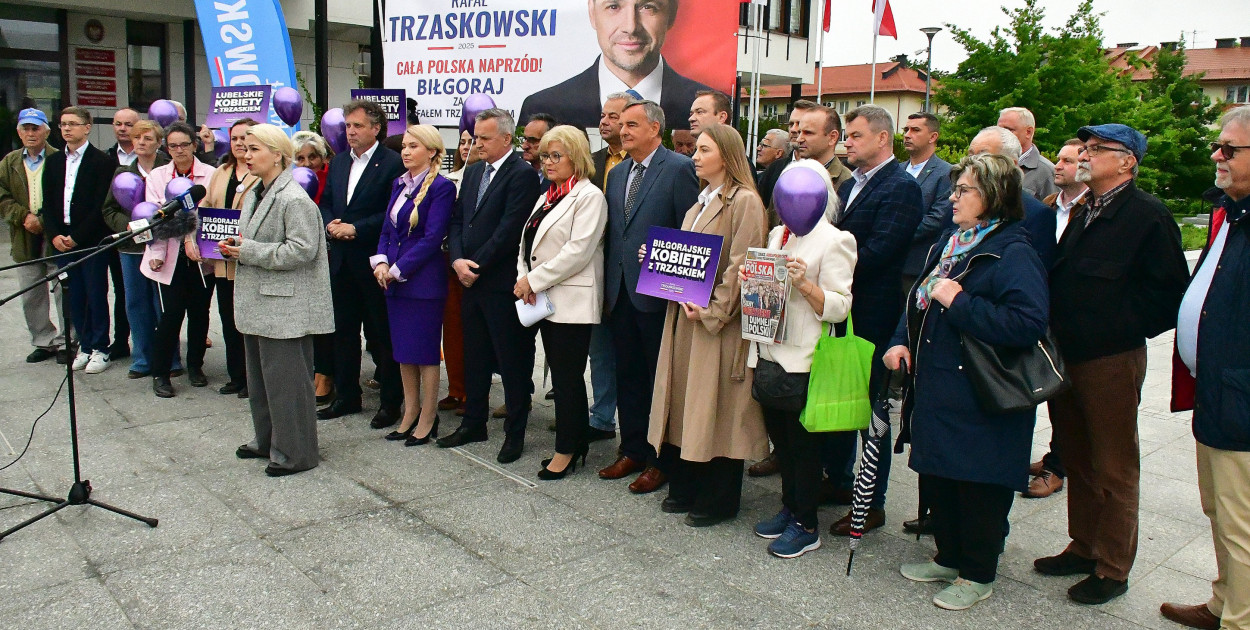 Zachęcali by głosować na Rafała Trzaskowskiego. W centrum miasta zorganizowali konferencję