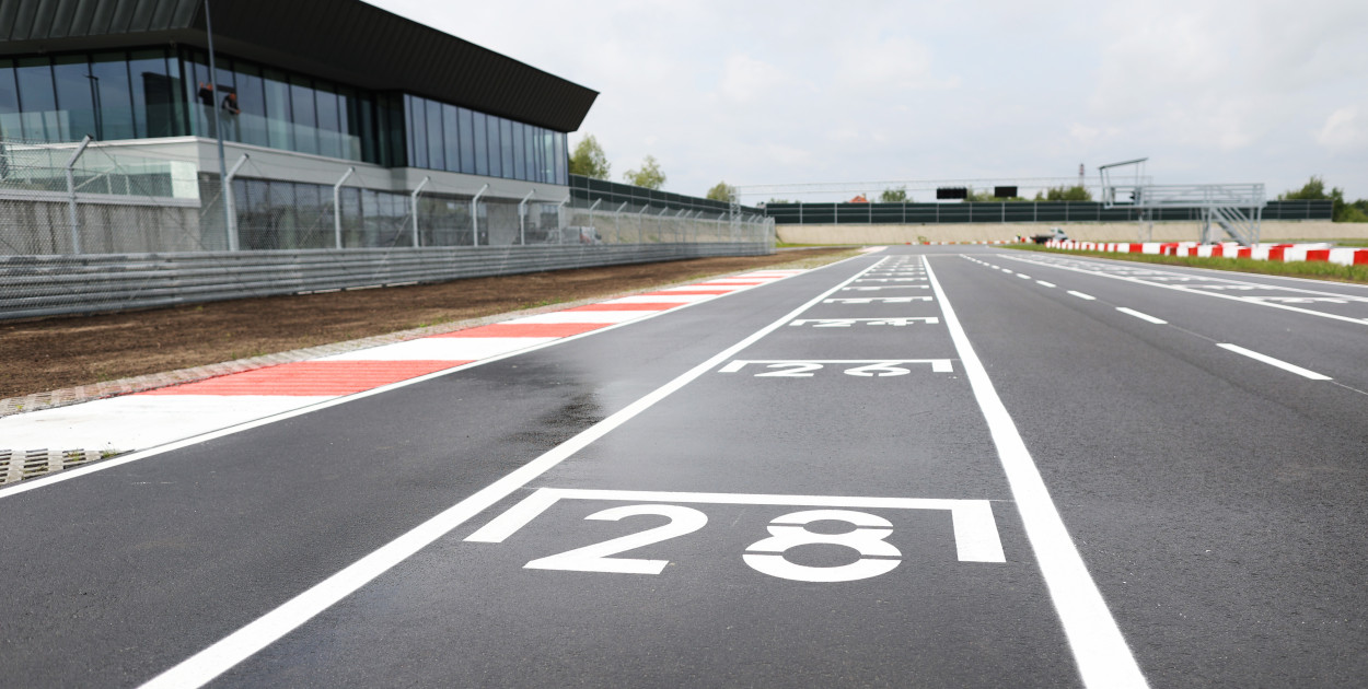 Cztery licencje PZM dla Autodromu Biłgoraj