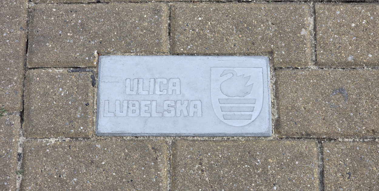 Betonowe symbole i nazwy ulic – nowy rozdział w promocji i identyfikacji Biłgoraja