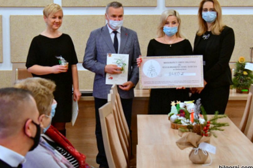 Wsparcie i prezenty dla dzieci z Domu Dziecka w Zwierzyńcu (FOTO)