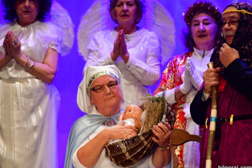 Jasełka w wykonaniu słuchaczy UTW Biłgoraj (FOTO)