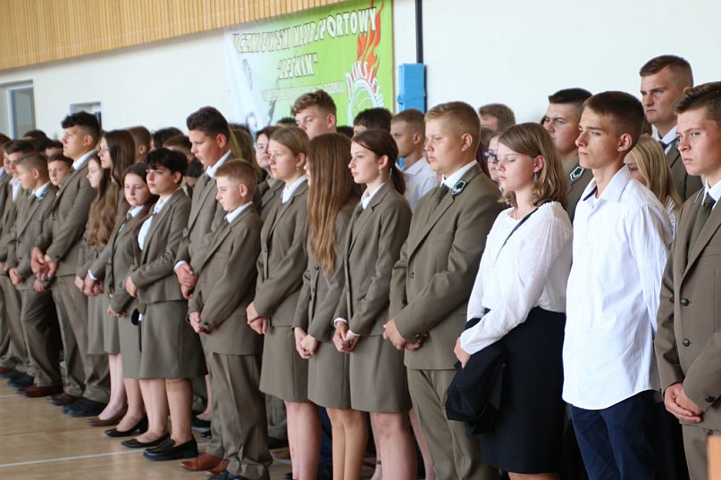 Nowy Rok Szkolny 2022 - Zespół Szkół Leśnych