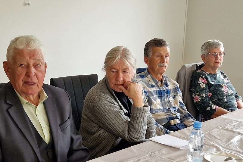 Frampol. Senior pod rękę z prawem