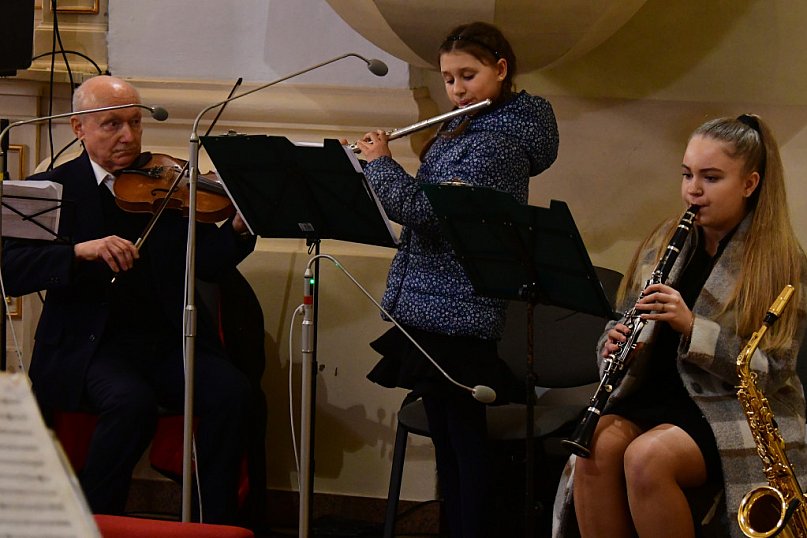 Koncert kolęd w biłgorajskiej parafii Wniebowzięcia NMP