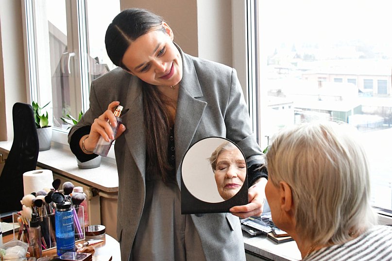 Metamorfoza seniorek na Dzień Babci