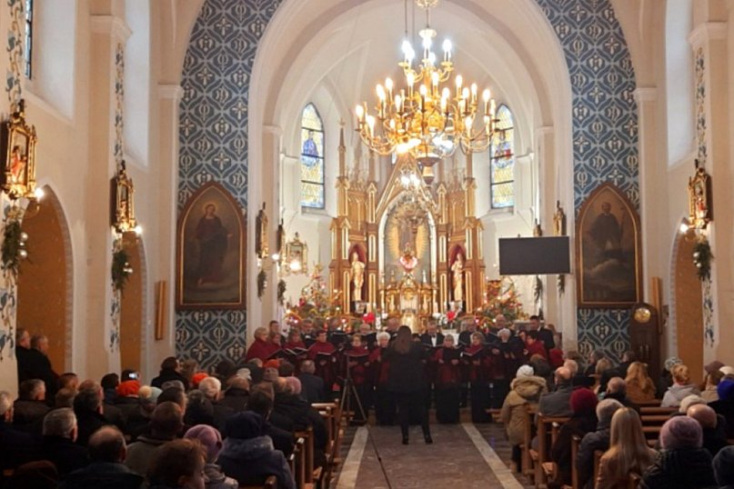 Koncert chórów we Frampolu