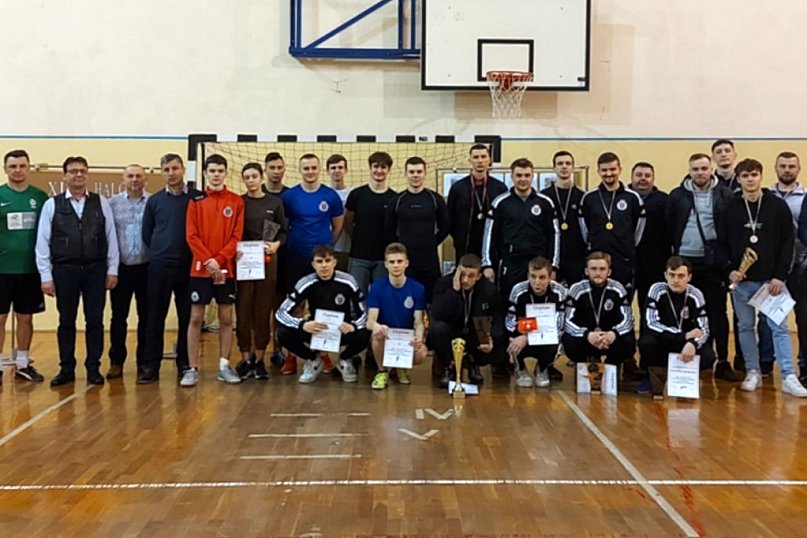 Piąty raz z rzędu wygrali &quot;Chłopcy z baraków&quot;