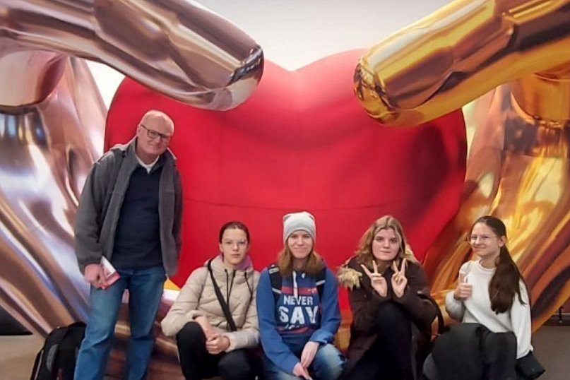 Uczniowie z ZSZiO na Międzynarodowych Targach Reklamy