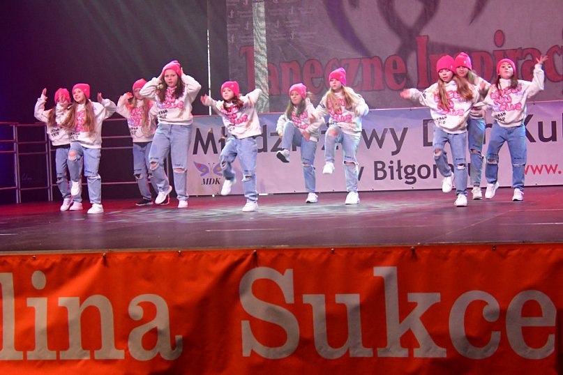 Taneczne oblężenie biłgorajskiego OSiR-u