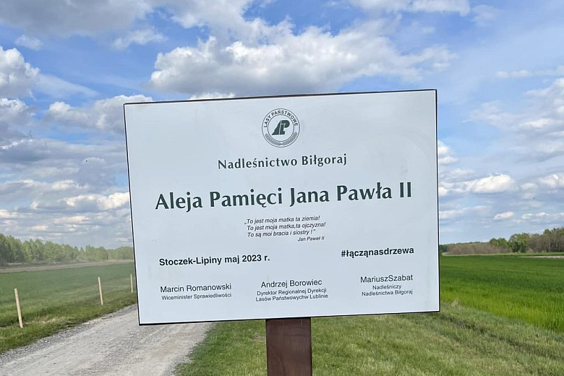 Potok Górny. Aleja Dębowa im. Jana Pawła II oficjalnie otwarta