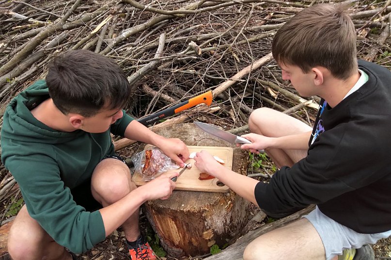 Survivalowa przygoda sportowców z RCEZ-tu