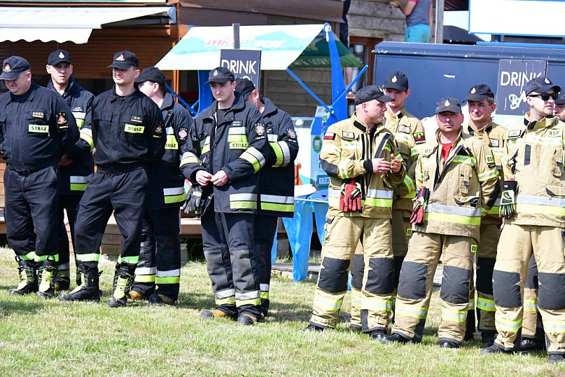 Nad zbiornikiem Biszcza - Żary ćwiczą służby powiatu biłgorajskiego