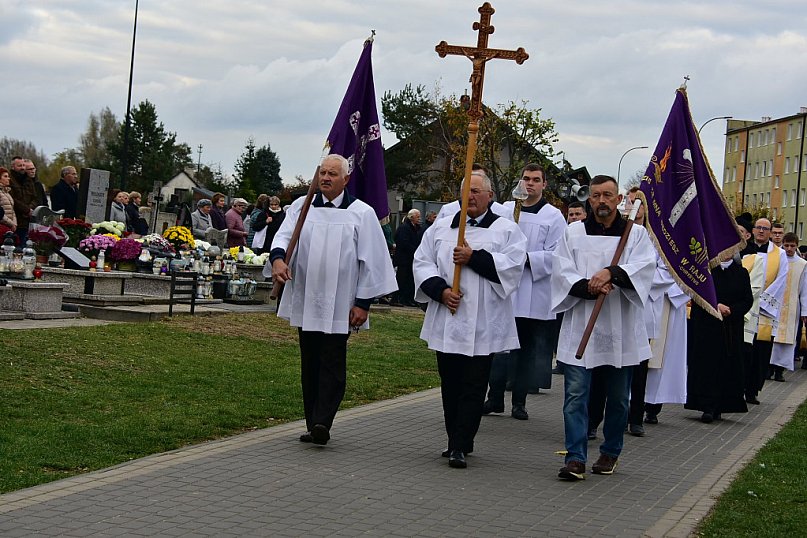 Procesja we Wszytskich Świętych w Biłgoraju