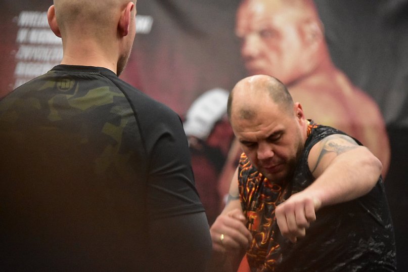 W Budowlance uczyli się kopać i boksować