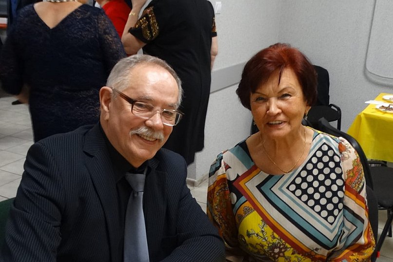 Tak karnawał żegnali seniorzy z PCK (FOTO)