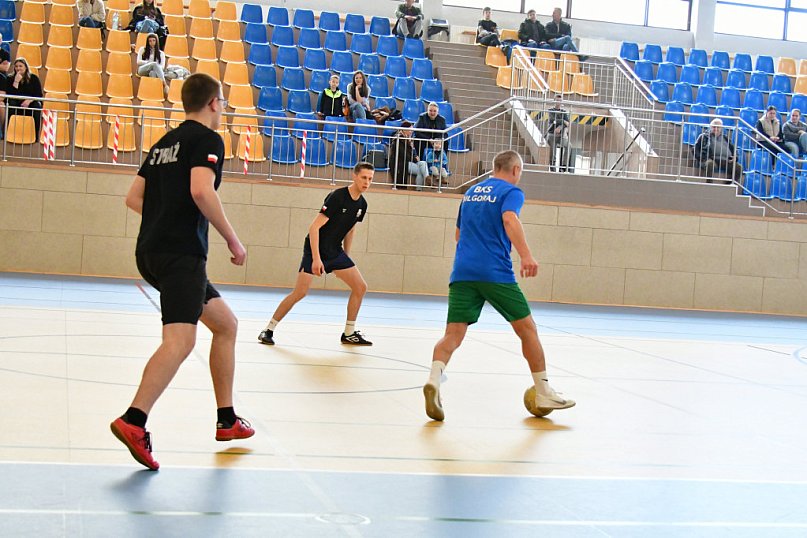 Na &quot;Budowlace&quot; trwa charytatywny turniej