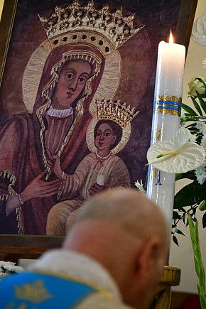 Cudowny obraz peregrynuje po biłgorajskich parafiach-11139