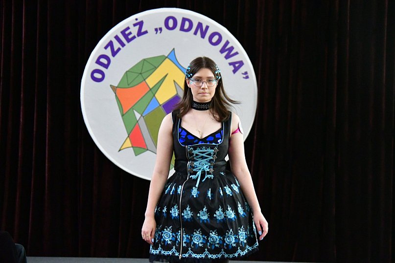 Odzież odnowa, niezwykły konkurs w ZSZiO