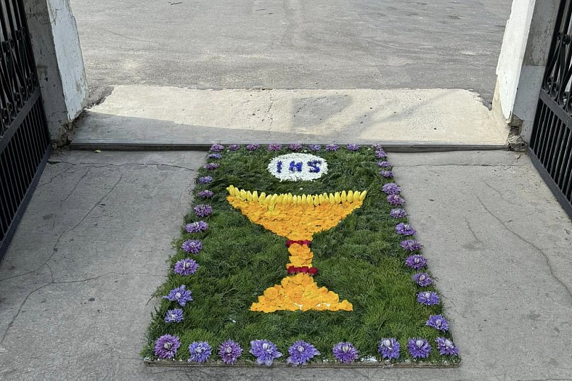 Goraj. Kwiatowy dywan dla Najświętszego Sakramentu