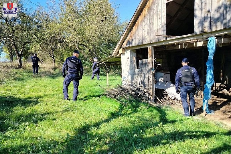 300 funkcjonariuszy poszukuje zbiega