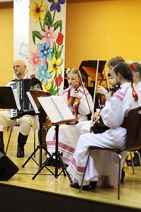 Muzyczne dziedzictwo Ziemi Biłgorajskiej. Koncert Zespołu Wokalnego Zawierucha-12180