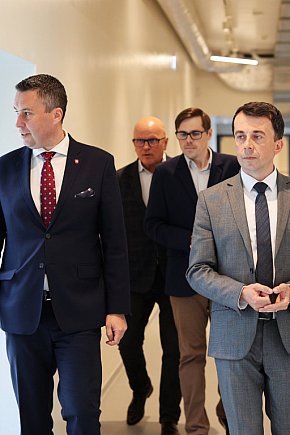 Pierwsze w Polsce Muzeum Partyzantów Polskich Osuchy 44-13158
