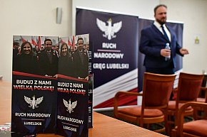 W Biłgoraju spotkanie z posłem Witoldem Tumanowiczem: polityczne dyskusje i plany na przyszłość-13231