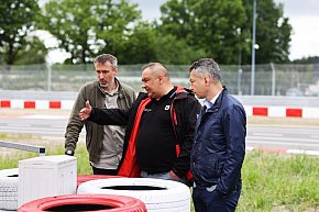 Wizyta PZM-tu na Autodromie. Od tego zależy ważna decyzja-13243