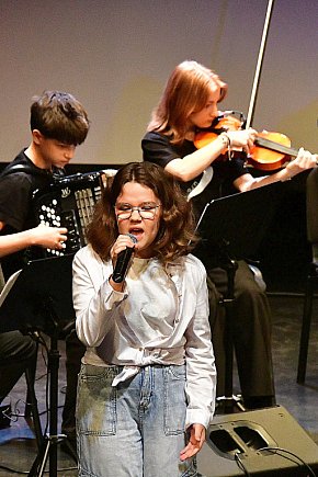 Młodzieżowy Dom Kultury w Biłgoraju świętuje jubileusz 35-lecia działalności-13331