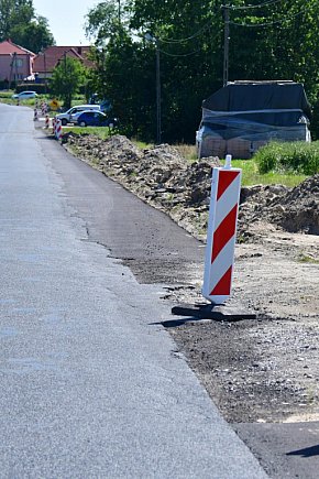 Trwają prace inwestycyjne na drodze powiatowej nr 2958L Wola Różaniecka - Różaniec-13461