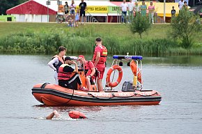Chapeau bas Damian... Pływak z Biłgoraja przepłynął 100 km-13580