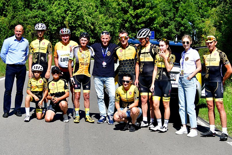 Kolarski wyścig kobiet przejechał przez nasz powiat