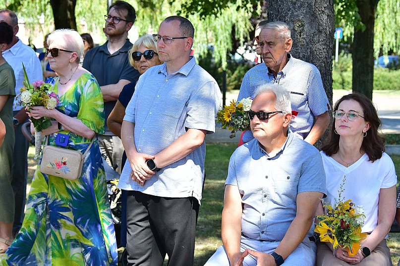Matka Boska Zielna. Tradycja święcenia ziół i obrzędów 15 sierpnia