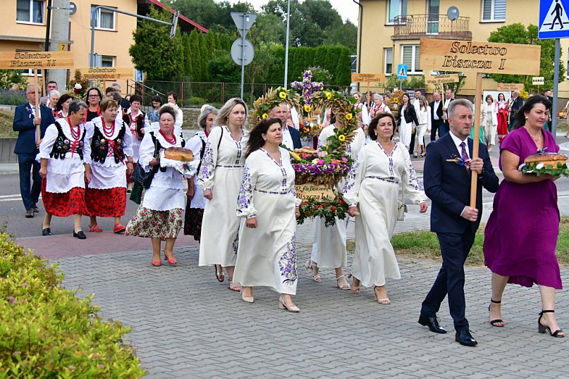 Dożynki gminno - parafialne w Biszczy