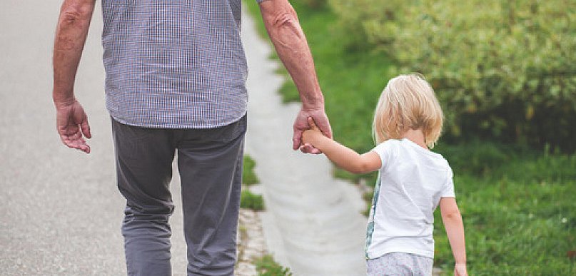 Tata na macierzyńskim