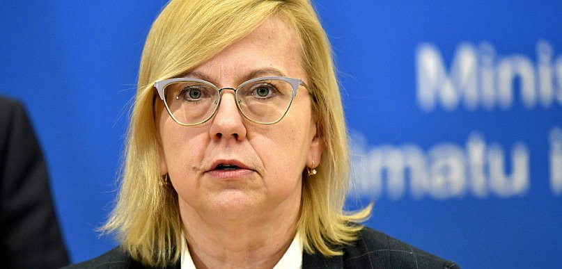 Zakaz sprzedaży aut spalinowych od 2035 r. nie do przyjęcia dla Polski