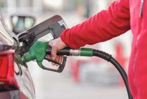 Ceny paliw. Kierowcy nie odczują zmian, eksperci mówią o "napiętej sytuacji"-42407