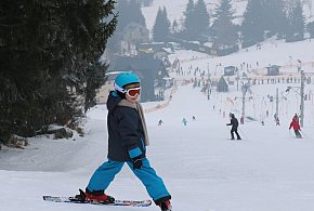 Zimowa przerwa od szkoły później niż zwykle. Sprawdź terminy ferii-49177