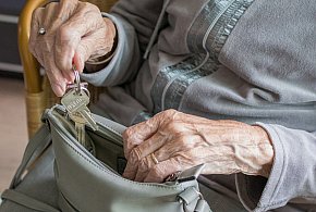ZUS publikuje dane. Rekordowe miliardy na emerytury i renty! -52057
