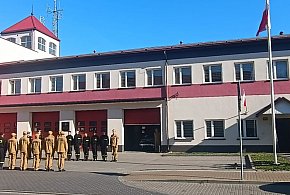 Strażacy i społeczność Biłgoraja świętują Dzień Flagi-52488