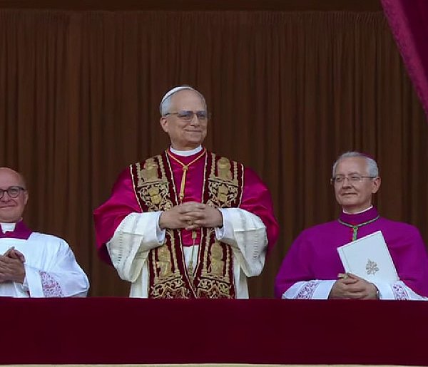 Nowy papież ukazał się światu. Takie przyjął imię!-52651