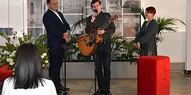Podróż przez polską poezję z Kubą Michalskim – wieczór -52698