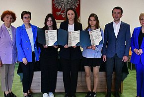 Młode talenty z Biłgoraja uczciły rocznicę Królestwa Polskiego-52759