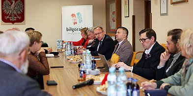 Władze IPN w Biłgoraju. Na tapecie Osuchy (FOTO)-52978