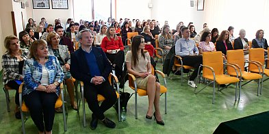 Konferencja „Zatrzymać kryzys” w Biłgoraju – wsparcie..-52992