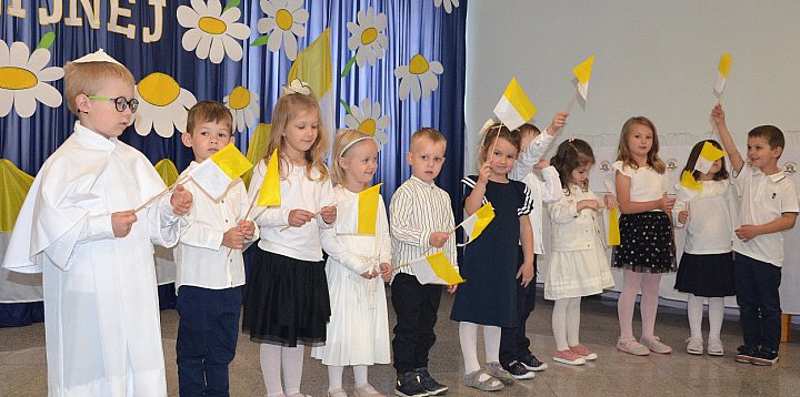 Międzyprzedszkolny Przegląd Poezji Religijnej-52984
