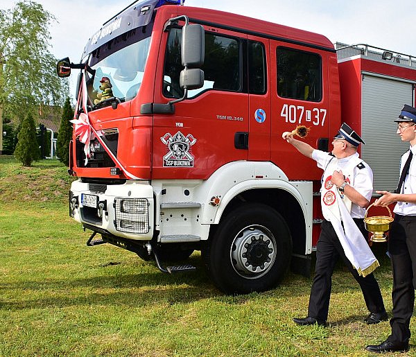Przekazanie samochodu bojowego jednostce OSP Bukowa (FOTO, VIDEO)-53557