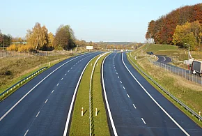 To może uderzyć w portfele urlopowiczów. Ważna decyzja rządu-54113