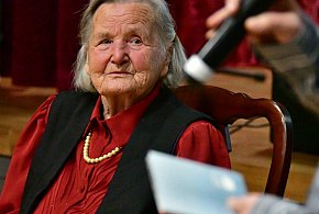 Janina Pydo - żywa legenda folkloru roztoczańskiego z Basztą kazimierską-54208